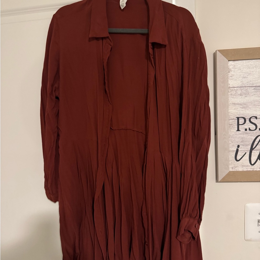 Long sleeve shirt dress.